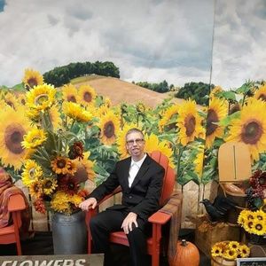 Meet your Posher, Steven